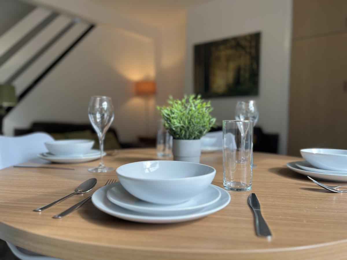 Modernised Central Wigan Townhouse Sleeps Up To 6 외부 사진