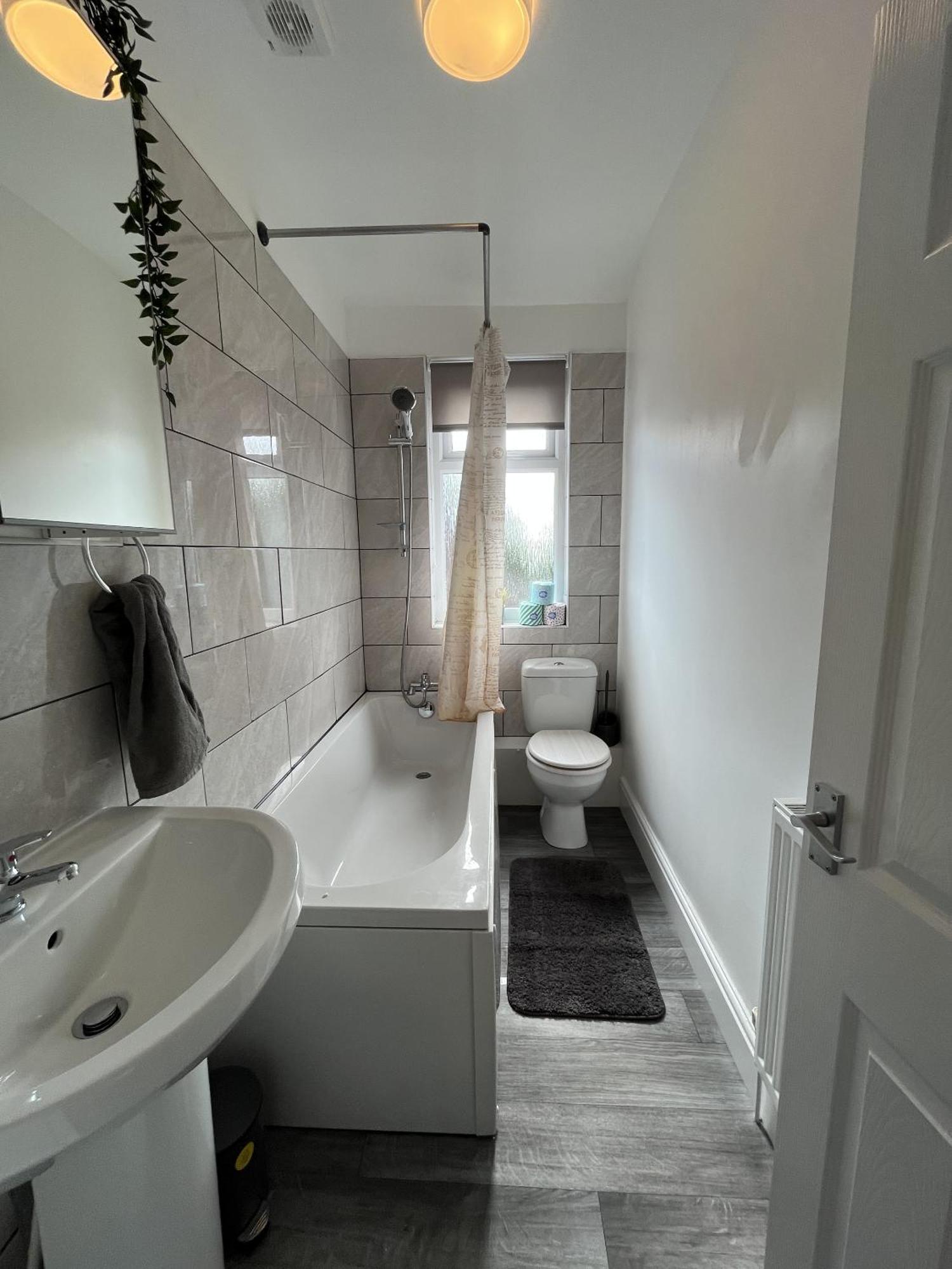Modernised Central Wigan Townhouse Sleeps Up To 6 외부 사진