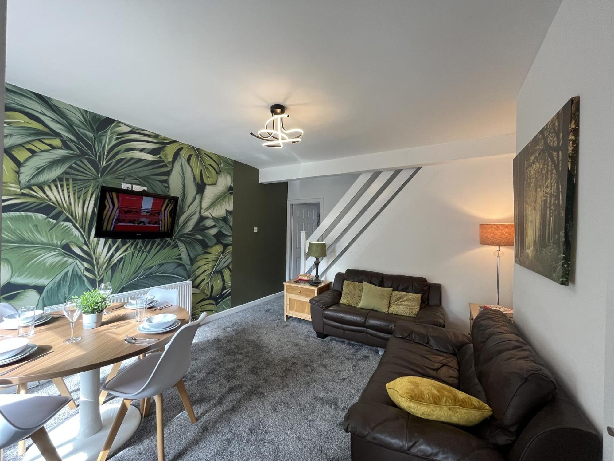 Modernised Central Wigan Townhouse Sleeps Up To 6 외부 사진